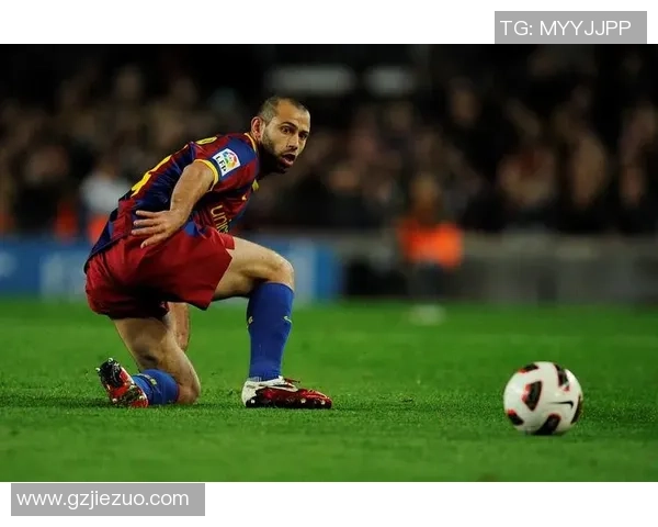 以足球球星圆球灯点亮激情绿茵梦幻空间 以足球球星圆球灯点亮激情绿茵梦幻空间